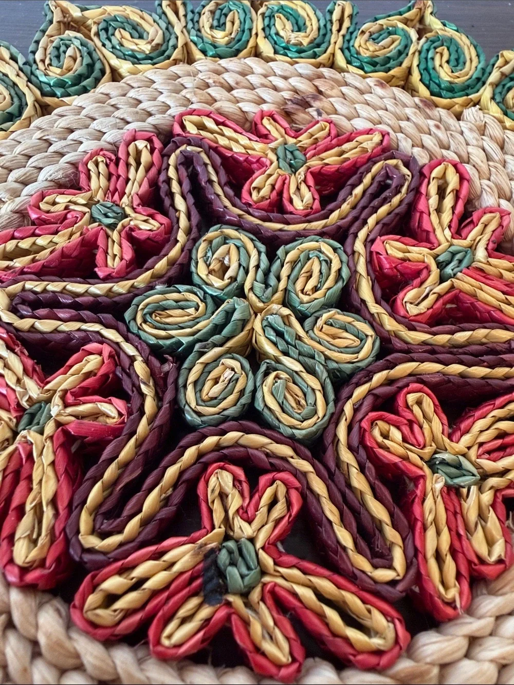 Handwoven Decorative Round Trivet — Gold, Green, Red